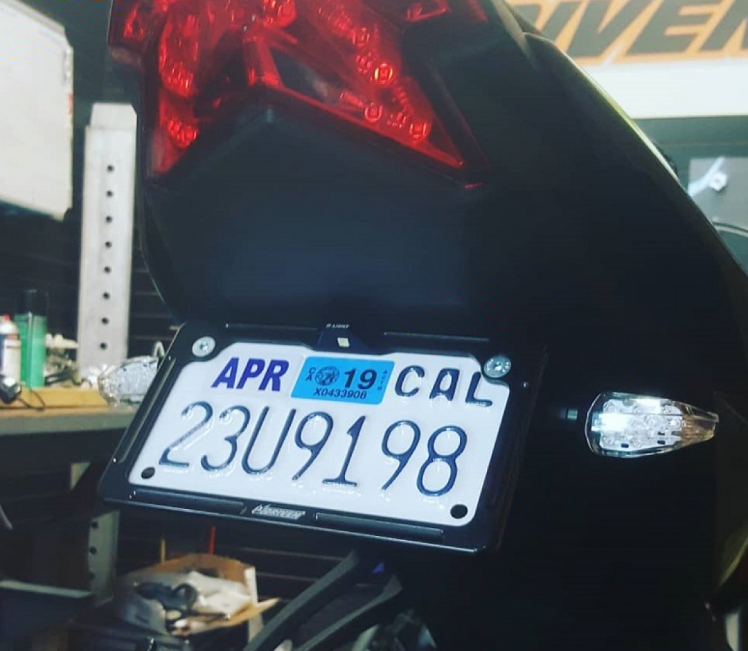 DKZ-041 09-18 KAWASAKI ZX6R (with turn signals) | Driven Racing